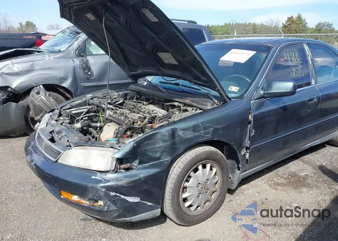 1996 Honda Accord Ex/Ex-R z USA, uszkodzony, nr VIN 1HGCD5658TA089818
